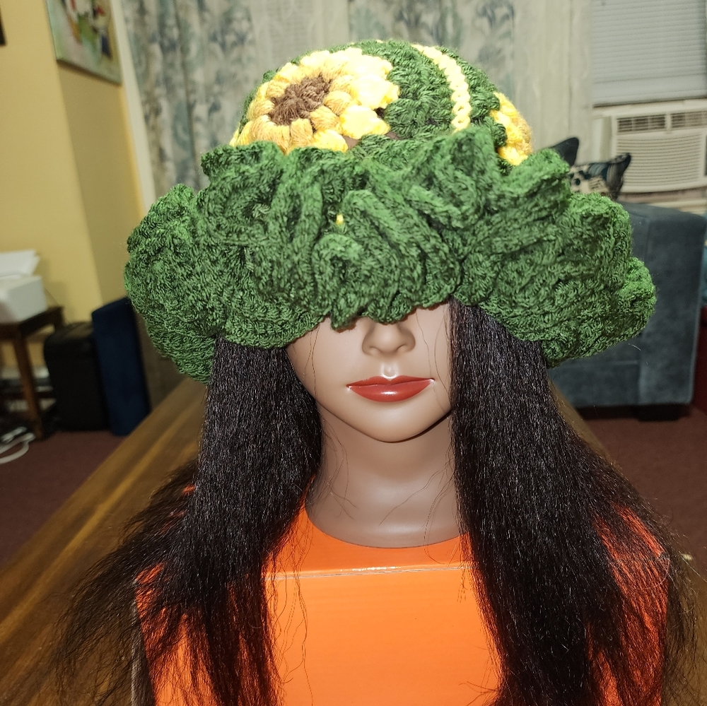 Sunflower hand-made crochet ruffle hat
